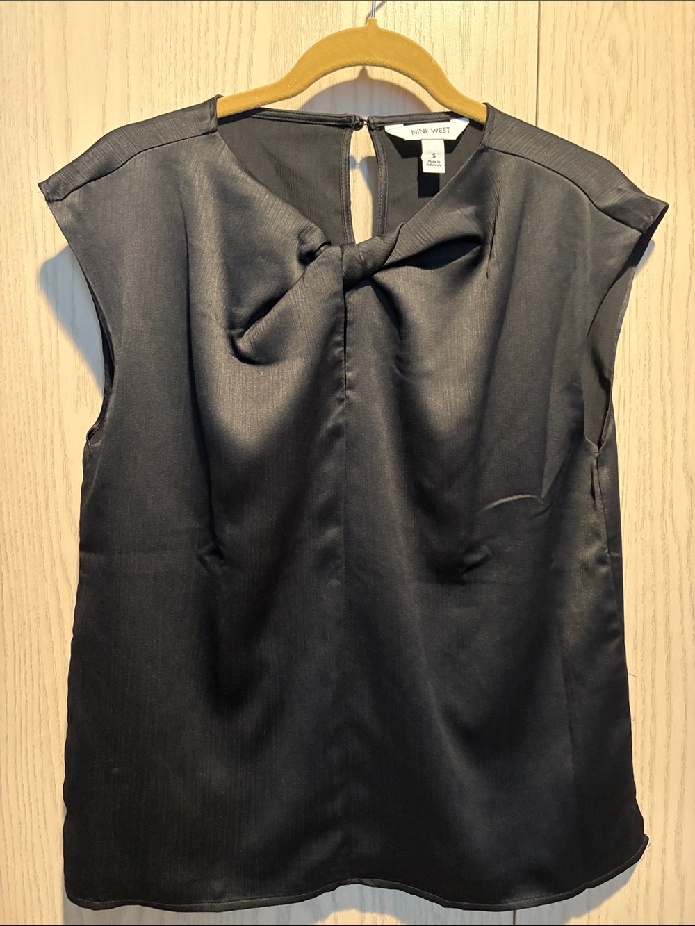 Nine West Black Knot-Front Sleeveless Blouse